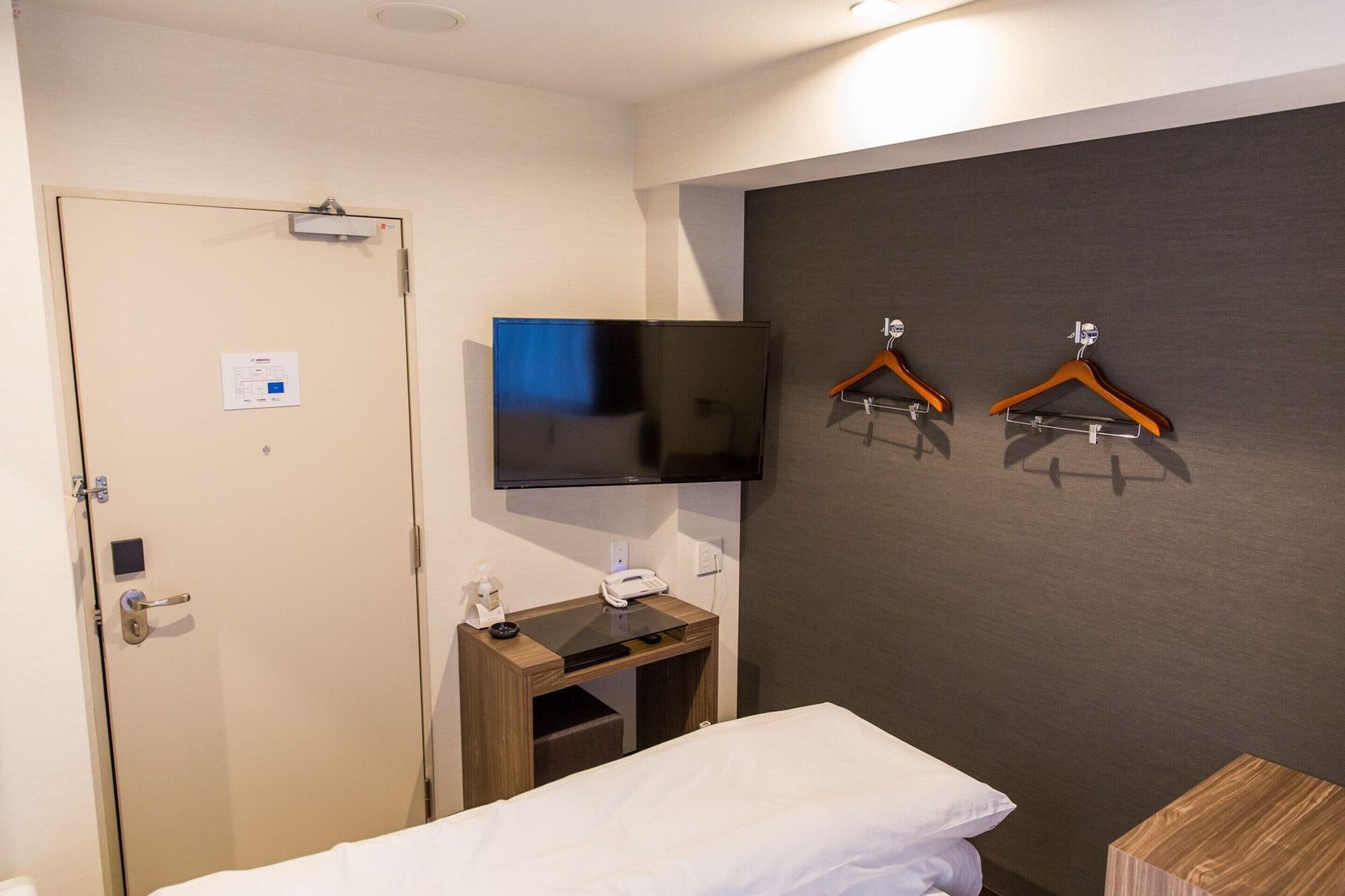 אוסקה Umeda Plaza Hotel מראה חיצוני תמונה